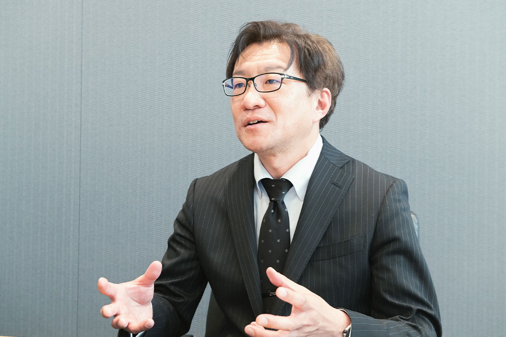 デロイト トーマツ ファイナンシャルアドバイザリー合同会社の野口勝司対談風景